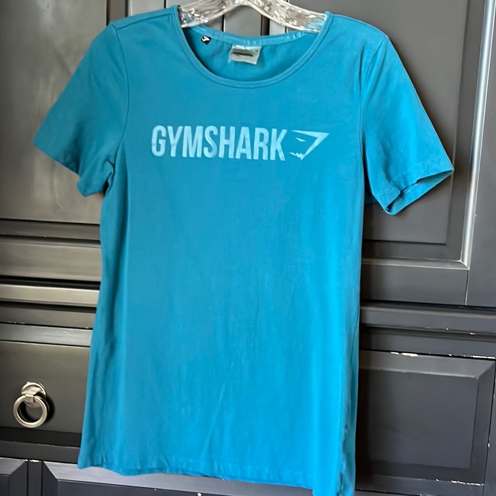 GYMSHARK T-SHIRT